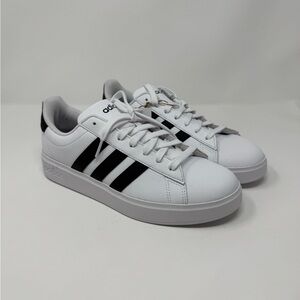 Adidas Grand Court 2. Unworn, new.